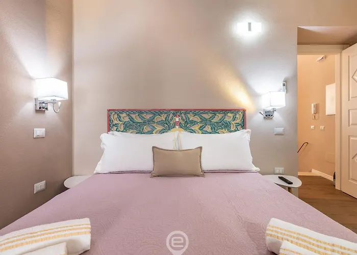 Promenade Boutique - City Centre Cagliari
